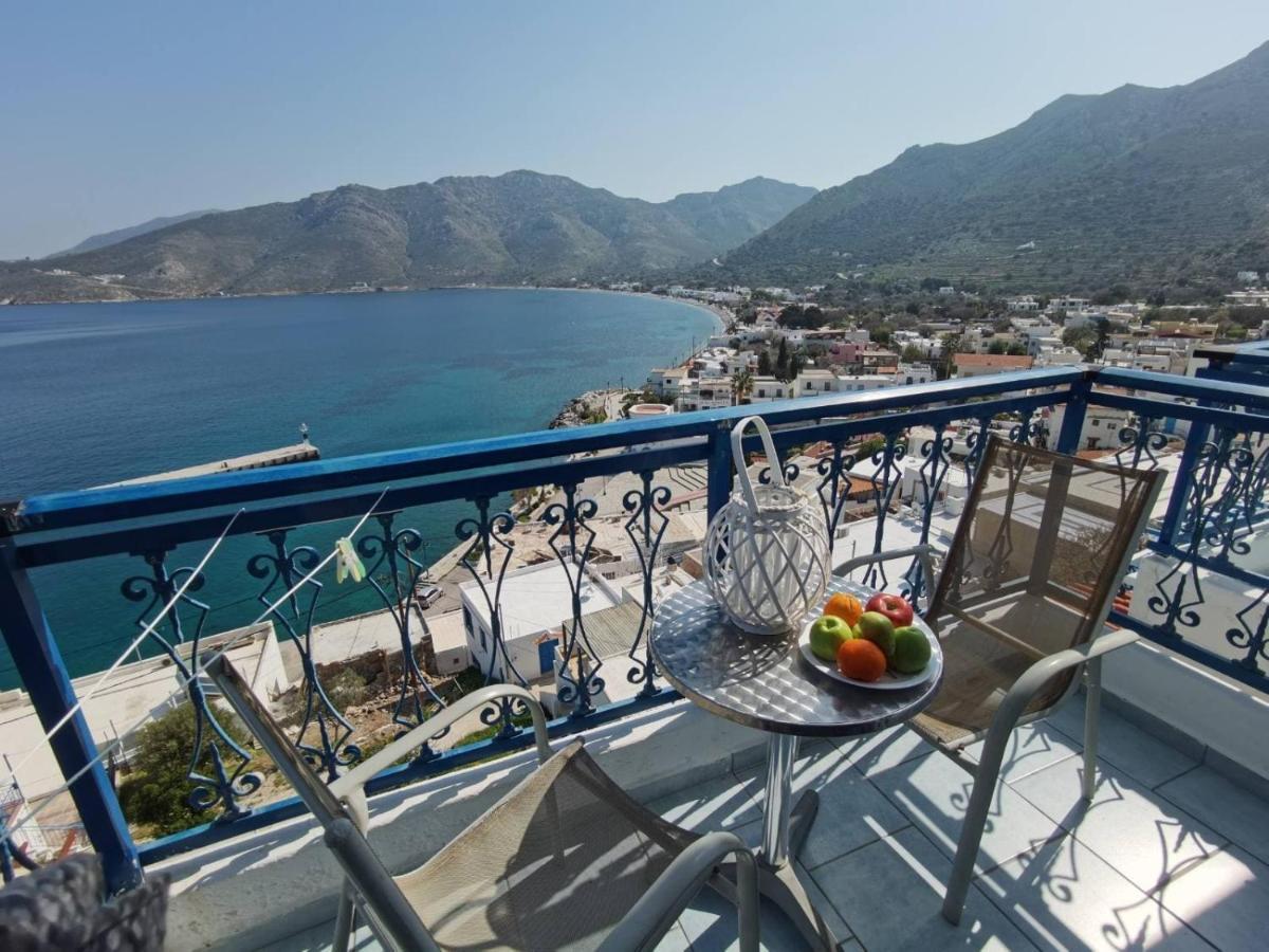 Marina Studios Λιβάδια Εξωτερικό φωτογραφία